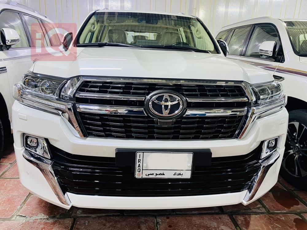 تويوتا لاندكروزر